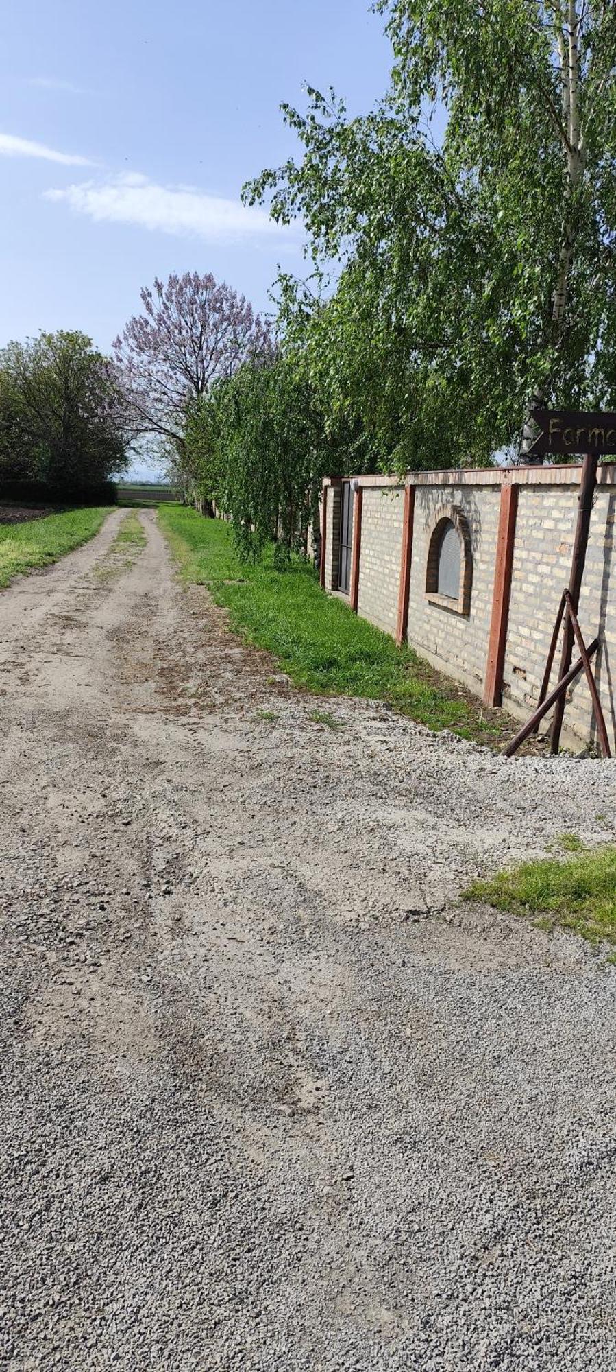 Salas Farma 47-Miris Dunja Cenej Extérieur photo